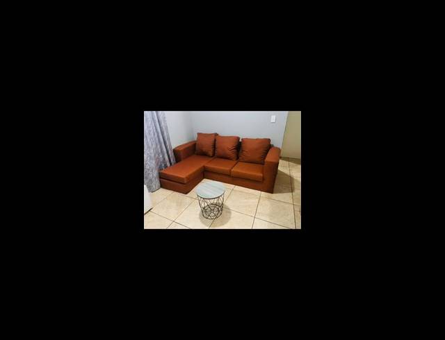 2 BEDROOM PROPERTY TO RENT IN FLEURHOF